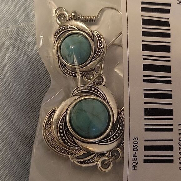 Vintage BoHo faux funky turquoise dangle drop earrings - Picture 2 of 3